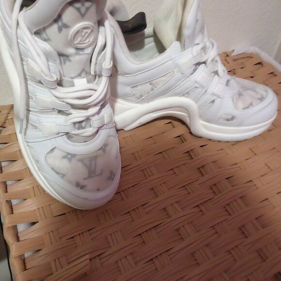 Designer Shoes - Picture 1 of 2